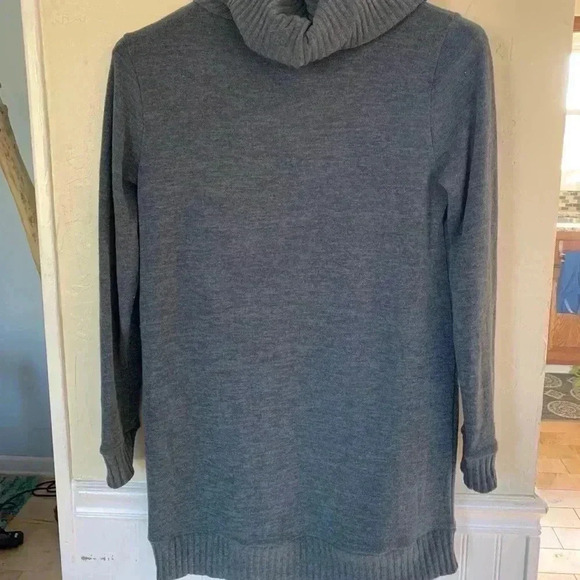 mts Tunic Hooded Sweater/Sweatshirt - Picture 2 of 5